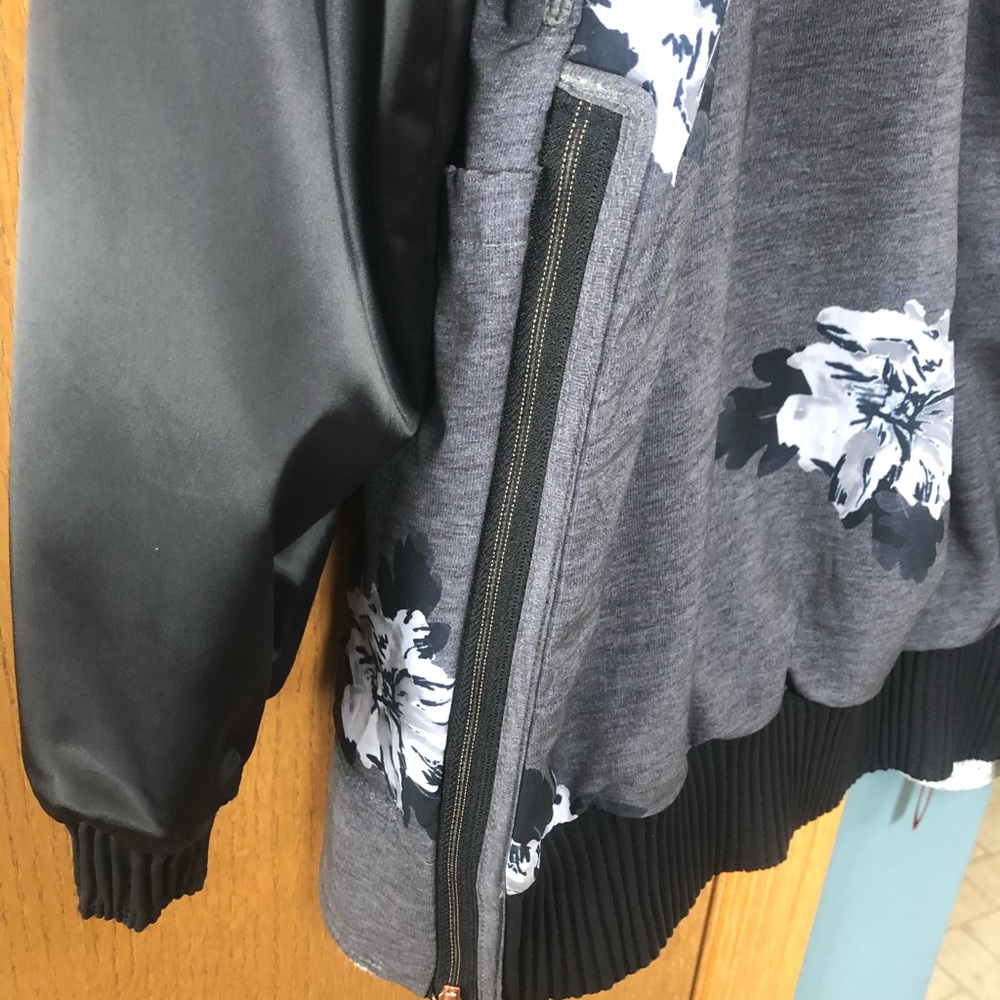 Lululemon reversible jacket